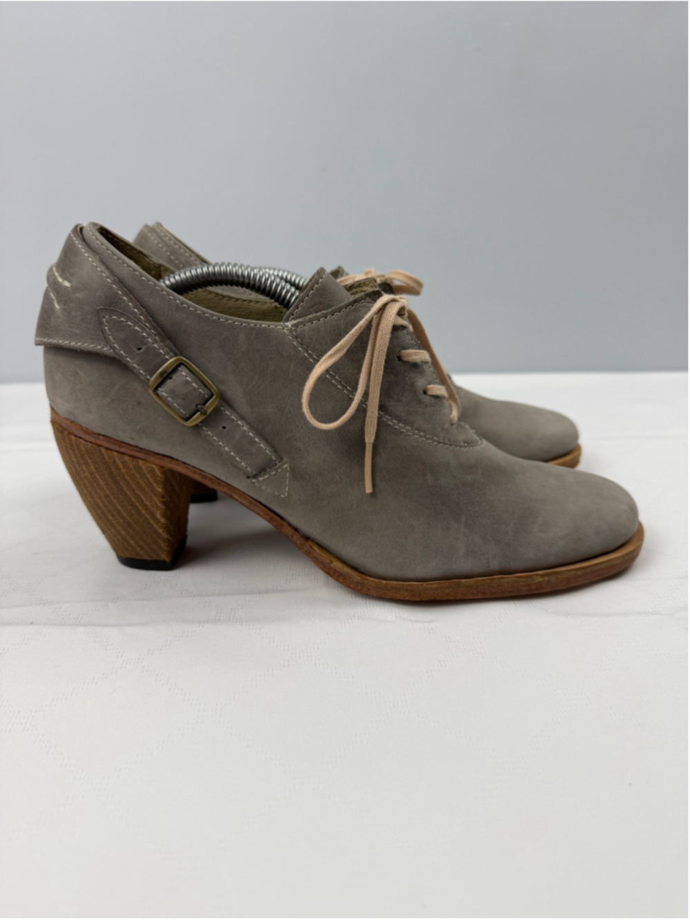 Vintage J Shoes Josie "Sidesaddle" Lace-Up Oxford Heel Booties Gray size 7